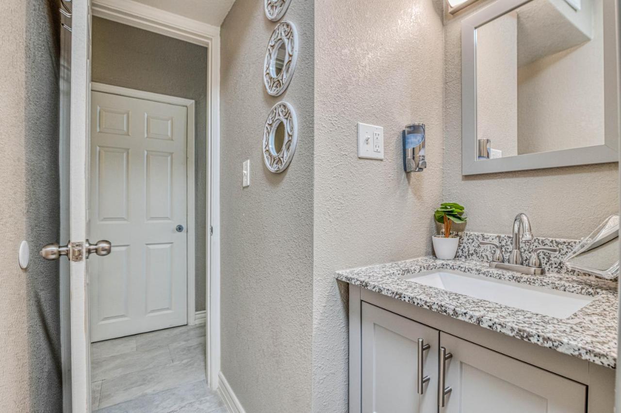 Close To All, Restful Duplex A In Downtown, Utep, Hospitals إل باسو المظهر الخارجي الصورة