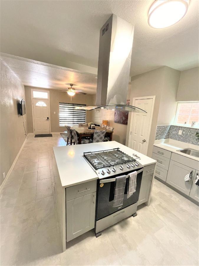 Close To All, Restful Duplex A In Downtown, Utep, Hospitals إل باسو المظهر الخارجي الصورة