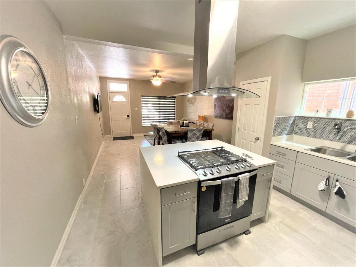 Close To All, Restful Duplex A In Downtown, Utep, Hospitals إل باسو المظهر الخارجي الصورة